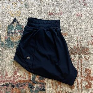 Lululemon 2.5” Low-Rise Hotty Hot Shorts